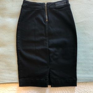 Aritzia black pencil skirt